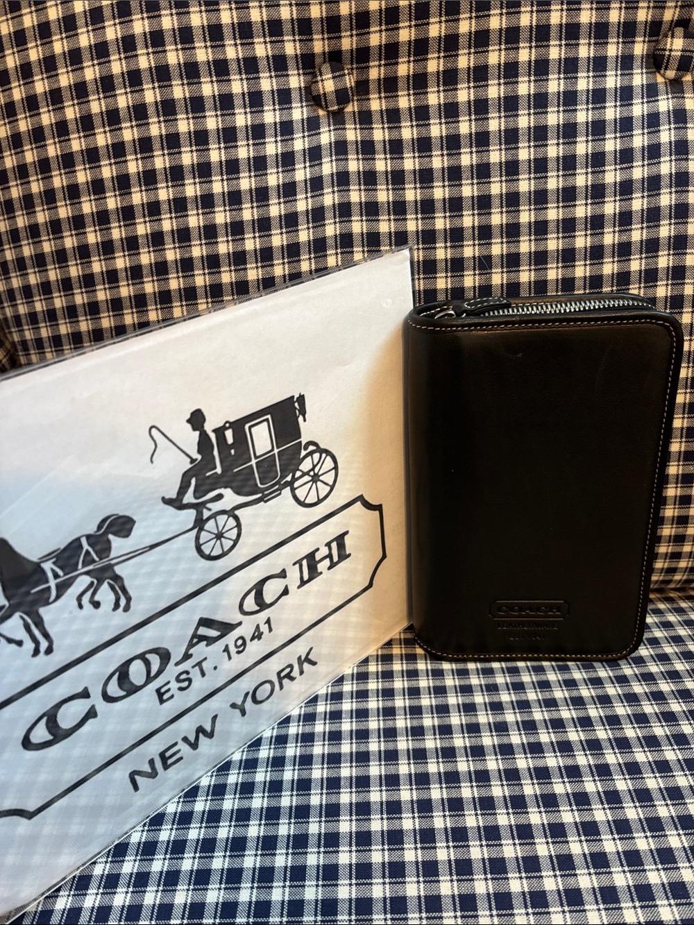 Coach Black Leather Zip-Around Men's vintage PDA wallet